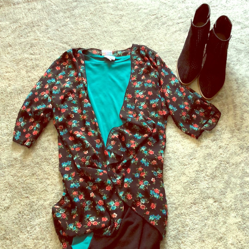 LulaRoe Bianka kimono